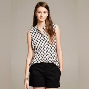 BANANA REPUBLIC Sailboat Nautical Sleeveless Button-Up Shirt Top Women’s Sz S